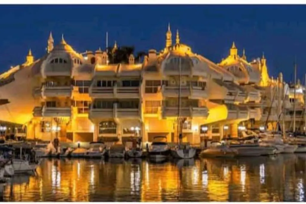 Apartamento Edificio Minerva Benalmadena Costa Bonanza Sq España